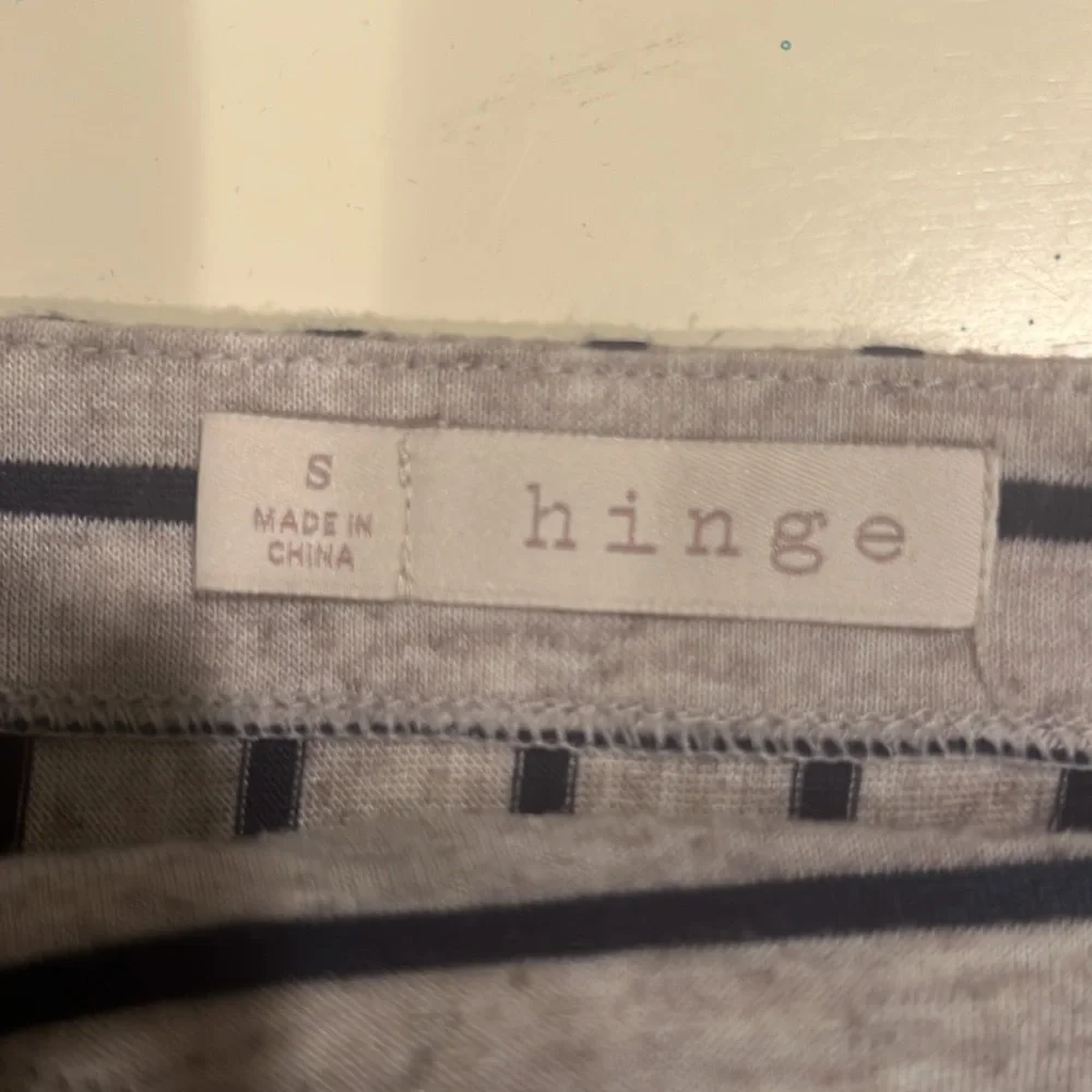 Hinge - Picture 2 of 2